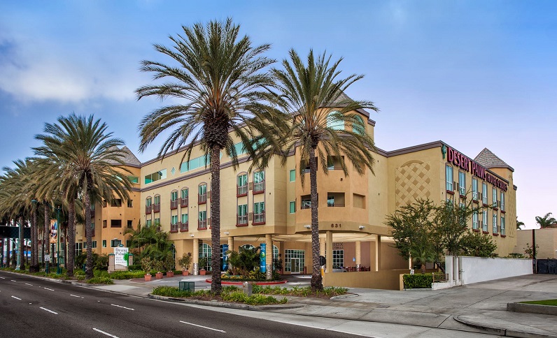 Desert_Palms_Hotel_&_Suites_Anaheim-Exterior