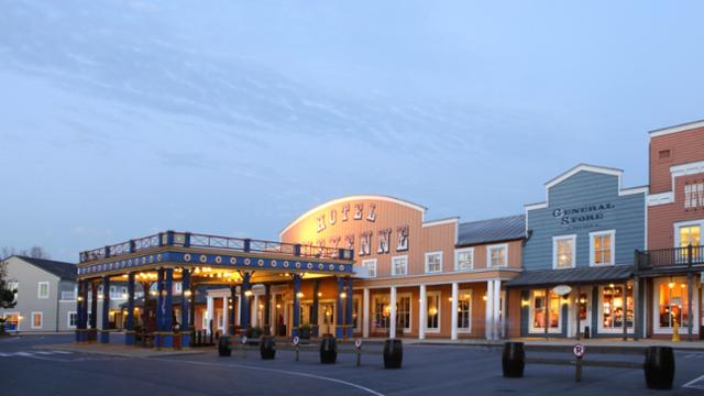 Hotel_Cheyenne_Exterior