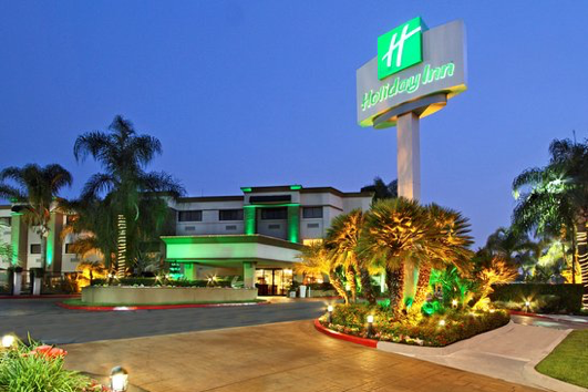 Holiday Inn Santa Ana